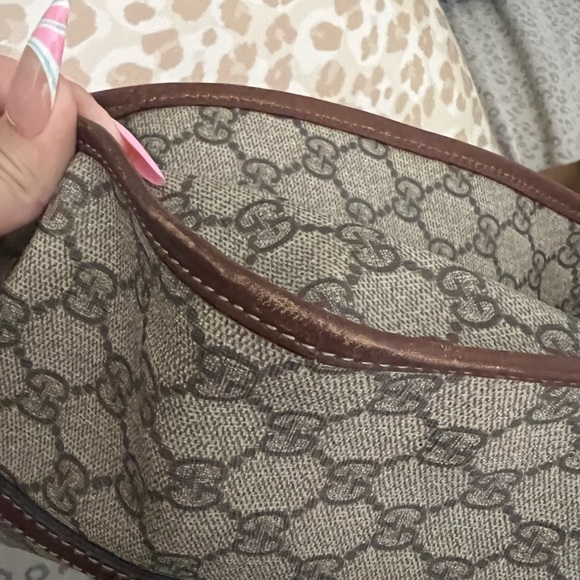 Authentic Gucci hobo. Chocolate brown supreme canvas. 17x17 from handle - Picture 8 of 8